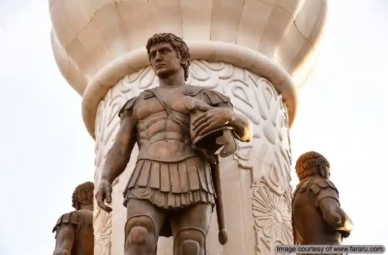 اسکندر مقدونی، فرمانده ارتش مقدونیان در نخستین حمله خارجی در تاریخ ایران