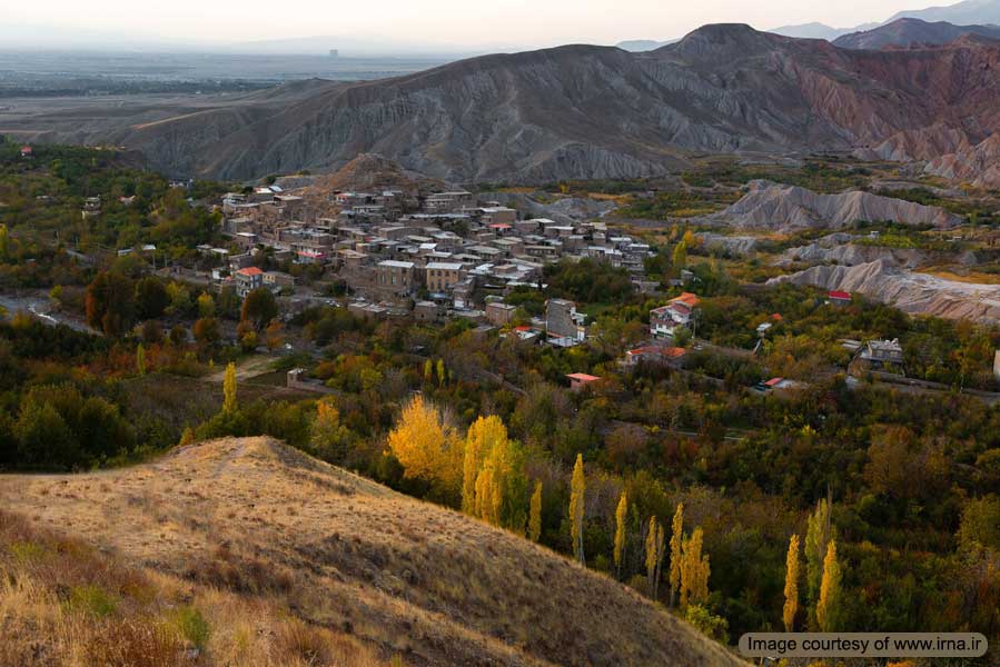 روستای بوژان نیشابور یکی از روستاهای پلکانی ایران است