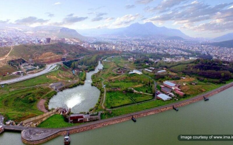 تصویر هوایی از شهر مهاباد در فاصله تهران تا مهاباد