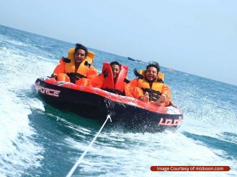 تفریحات آبی در تابستان