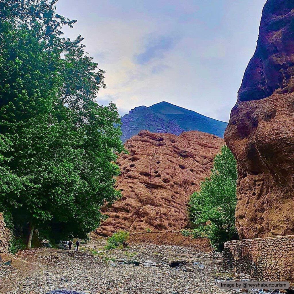 طبیعت‌گردی مهم‌ترین تفریح روستای بوژان است