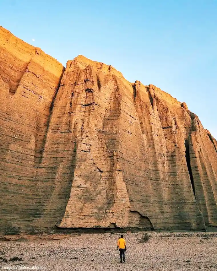 جاذبه های گردشگری رفسنجان: تنگه راگه