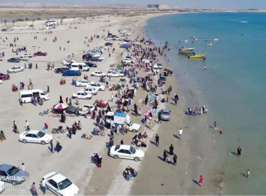 تفریحات ساحل ناز