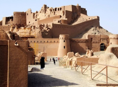 آشنایی با شهر کرمان و تاریخ و جغرافیای آن
