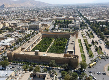 طی کردن فاصله تهران تا شیراز و بازدید از آن