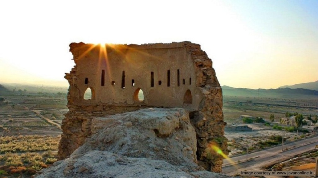 قدمت شهر بندرعباس؛ بقایای قلعه تاریخی فین