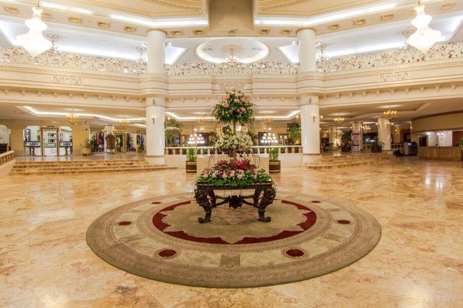مقایسه هتل الماس 2 مشهد و هتل بین‌المللی قصر در این شهر