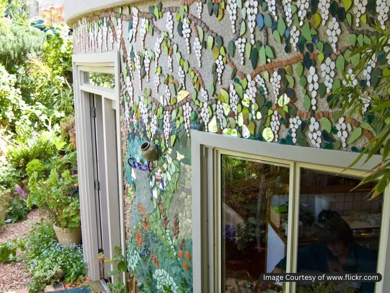 موزائیک کاری سنتی برای نمای خانه