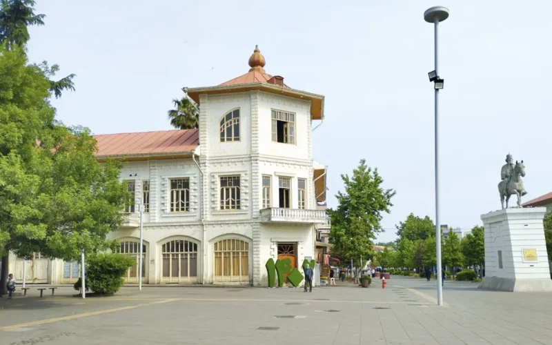 هتل ارزان در رشت نزدیک میدان شهرداری