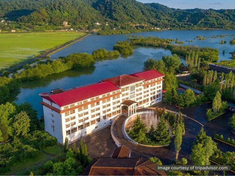 قیمت رزرو اتاق در هتل اسپیناس آستارا