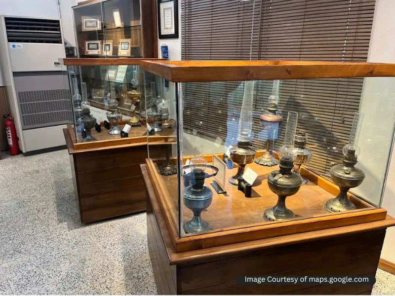 موزه نفت آبادان