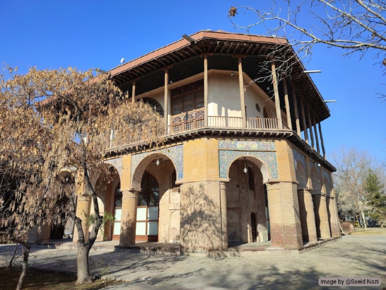 آشنایی با کاخ چهلستون قزوین و معماری آن