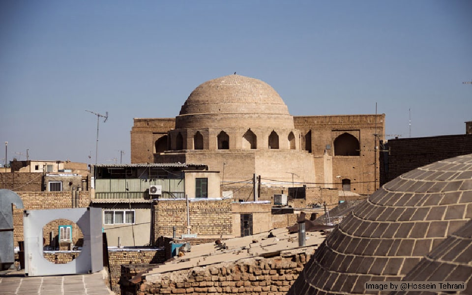 نمایی زیبا ازگنبد خاص مسجد جامع عتیق