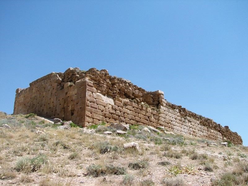 The ruins of Toll-e Takht in Pasargadae
