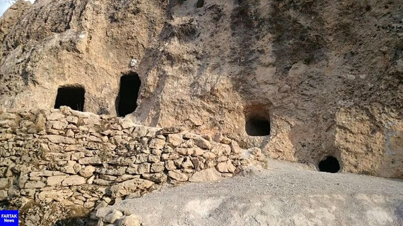 Khalu Hossein Carved Cave