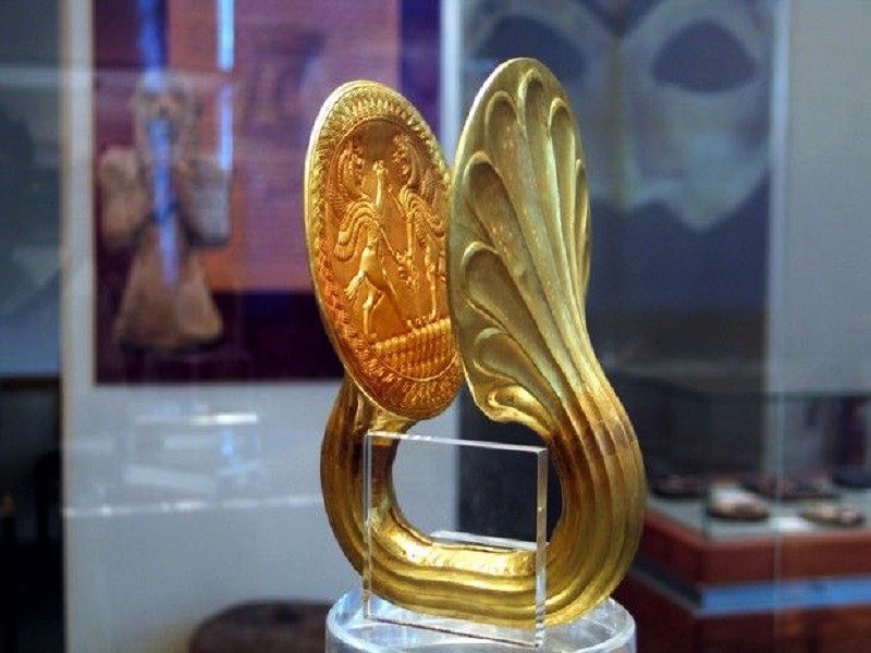 Arjan ring of power made of gold
