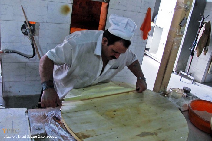 Rolling Lavash Paste