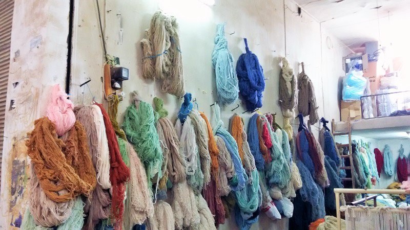 dyed yarns for kashan carpets