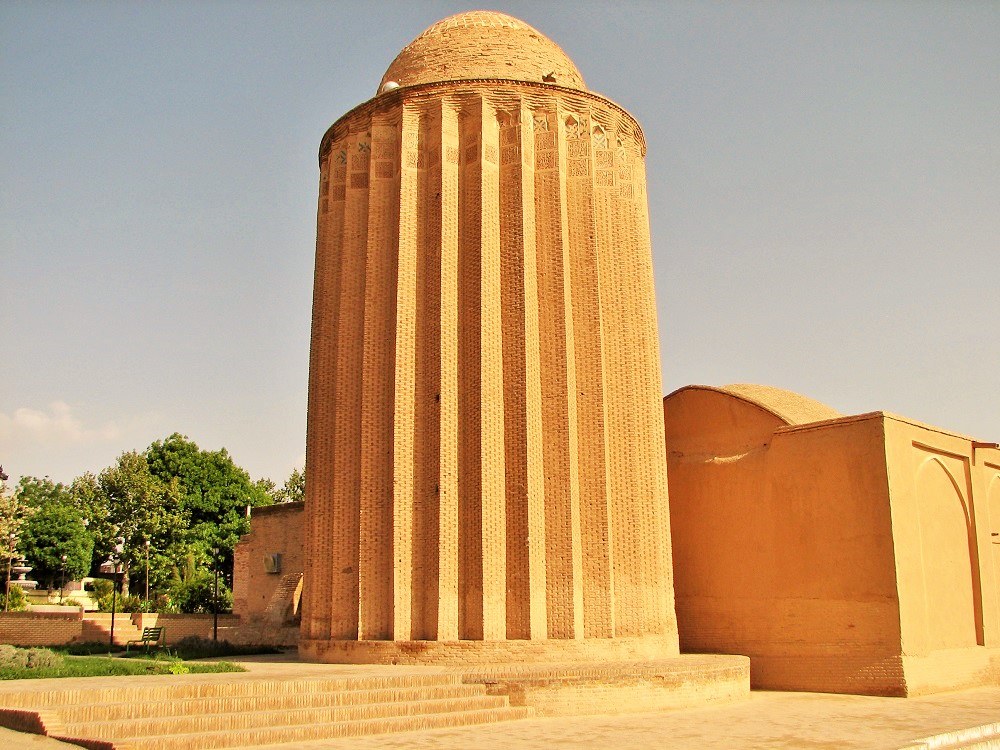 Kashaneh Tower in Bastam