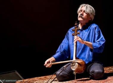 Iranian traditional music - Kayhan Kalhor playing Kamancheh