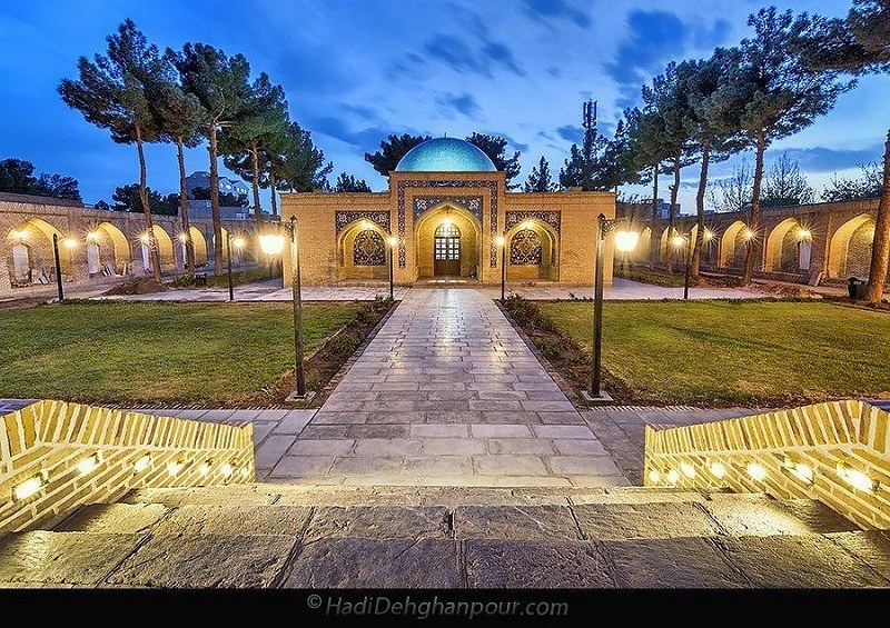 Historical Attractions: Molla Hadi Sabzevari