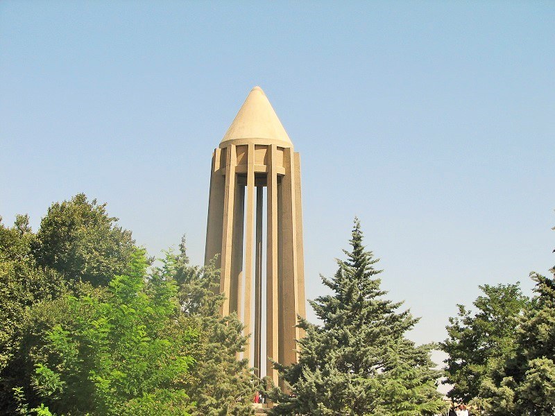 Avicenna-Mausoleum, a Historical Attraction of Hamadan