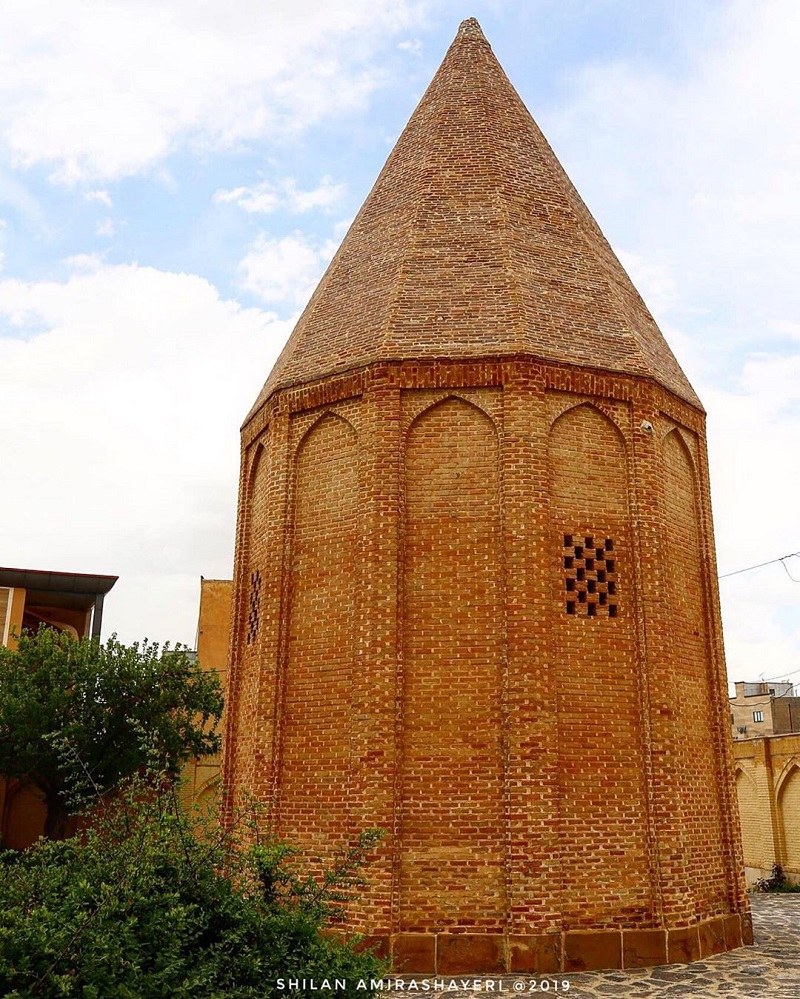 Hamedan Historical Attractions: Qorban Tower