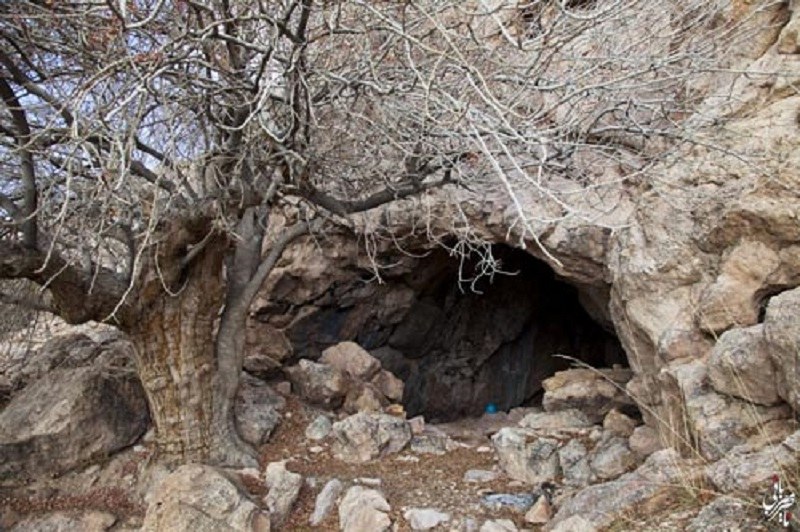 Naein Natural Attraction: Ejdeha Cave