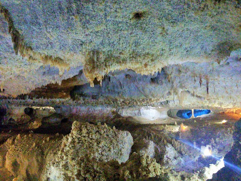 Zanjan Natural Attractions: Inside Katale Khor Cave