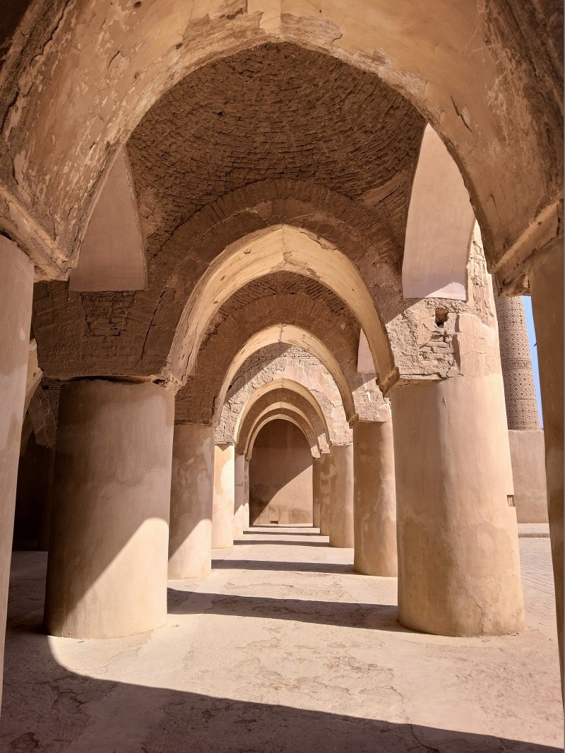 Damghan Tourist Attraction: Tarikhaneh Mosque