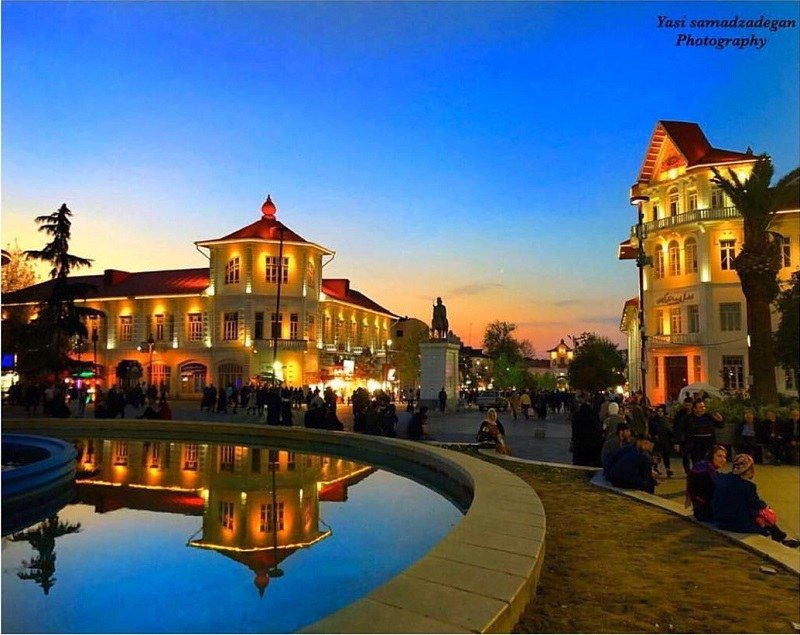 Rasht Tourist Attractions: Shahrdari Square