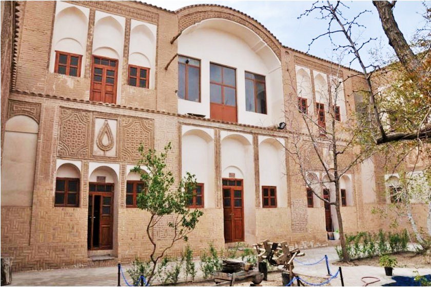 Birjand Historical Attractions: Etemadi Nia House