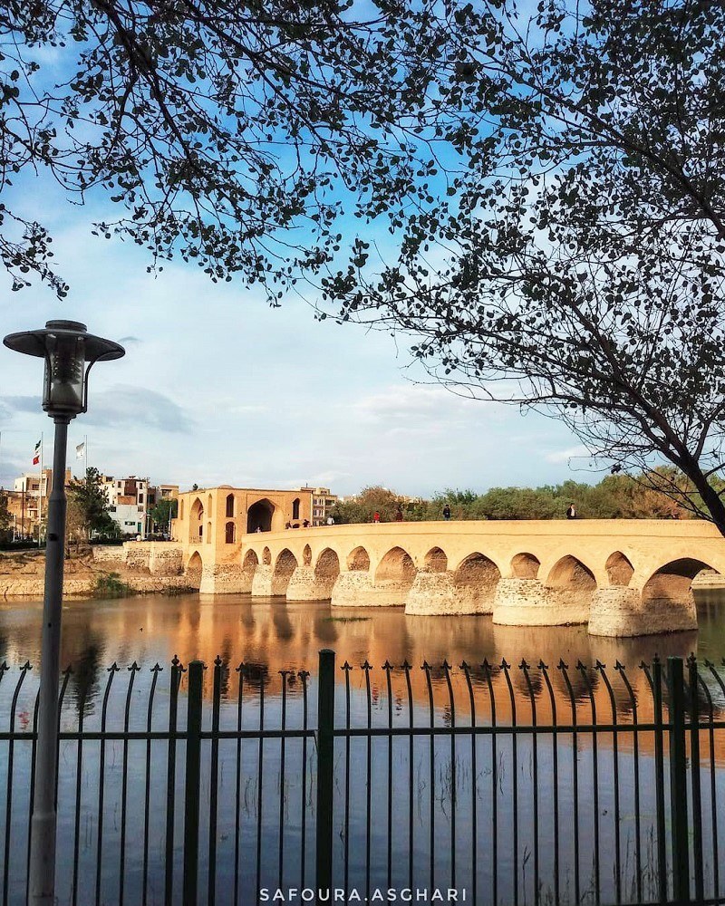 Iranian Historical Bridges: Jay Shahrestan