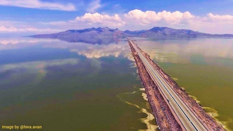 Urmia tourist attractions: lake Orumiyeh