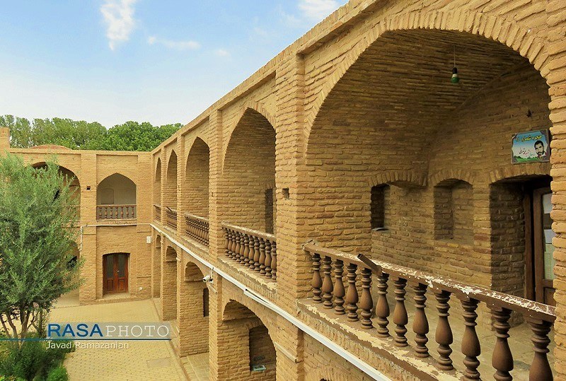 Bastam Historical Attractions: Shahrokhiyeh School