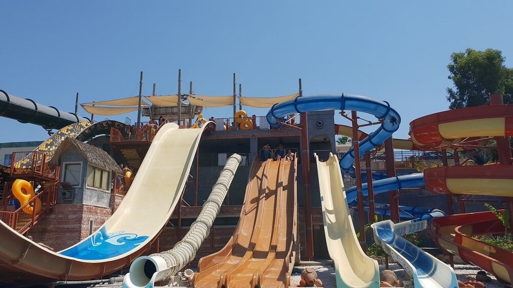 Water Slides in Best Aqua Parks of Istanbul