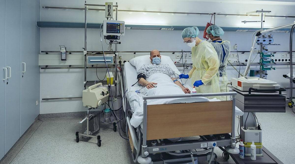 Sliding Door Air Flow System in Iranian Hospitals