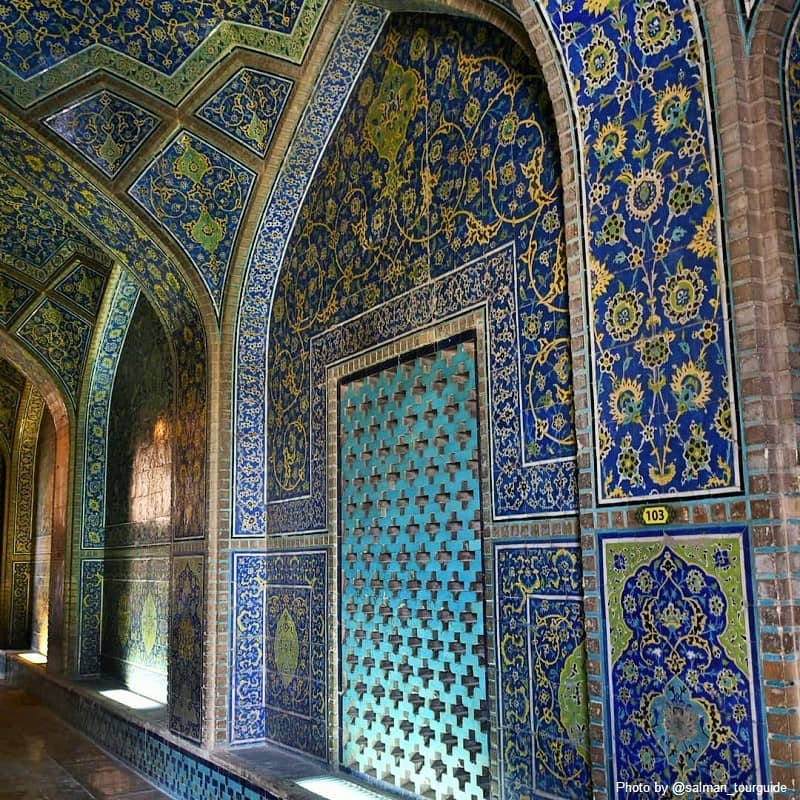 Entrance corridor of Sheikh Lotfollah Mosque in Isfahan