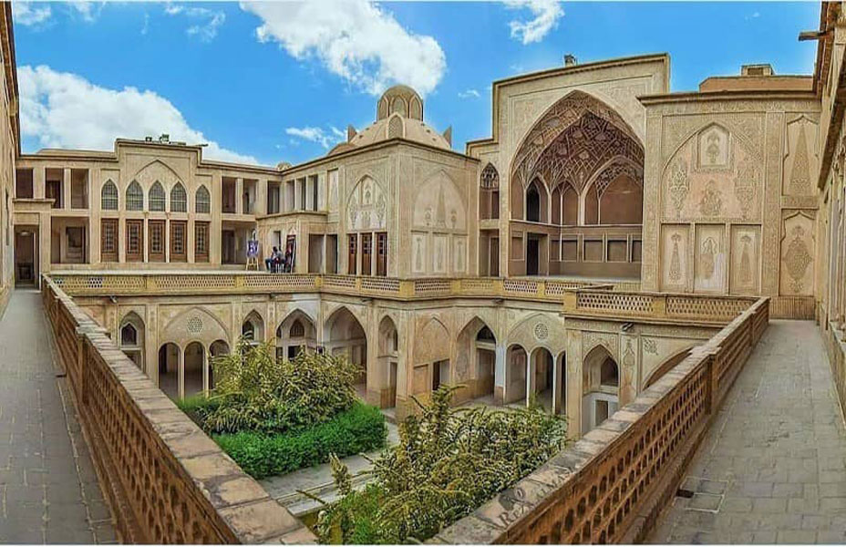 Abbasian Historical House courtyard