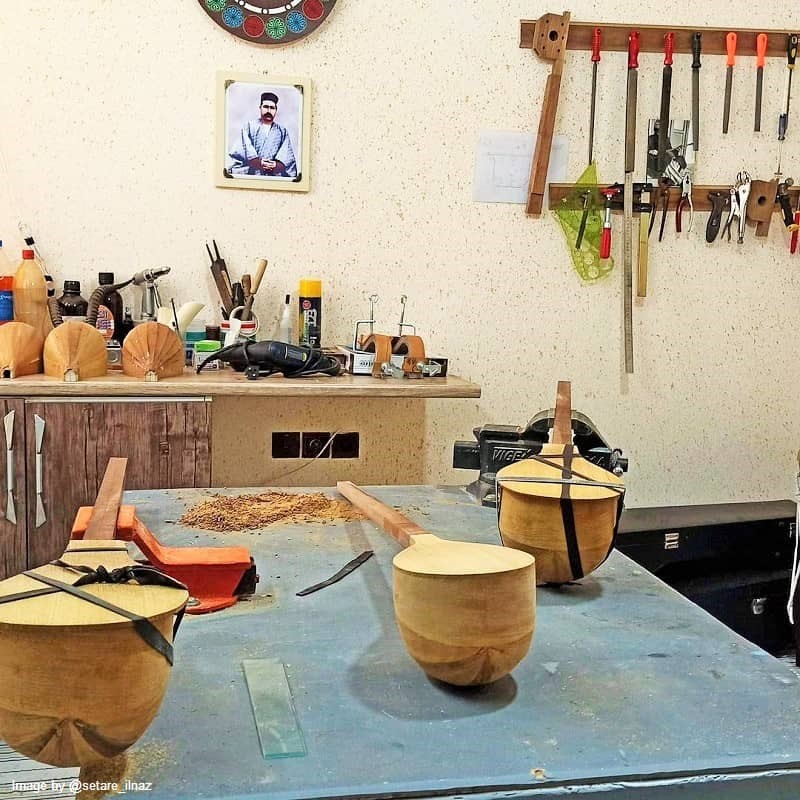 skills of making a Setar instrument