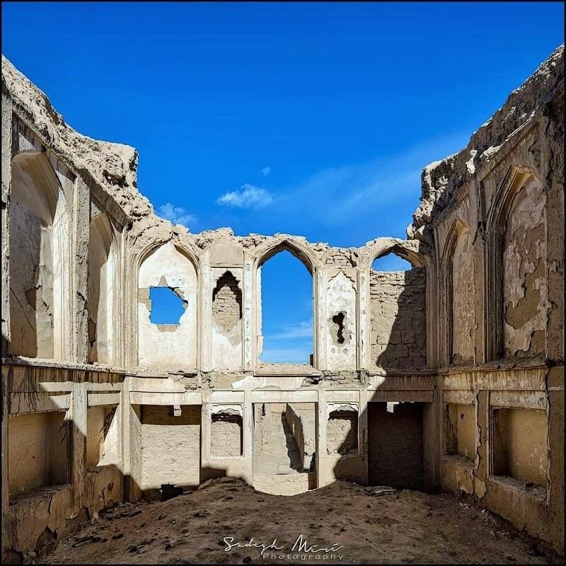 Ruins of Shahrasb Castle