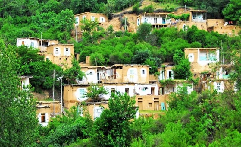 The stepped village of Ushtabin