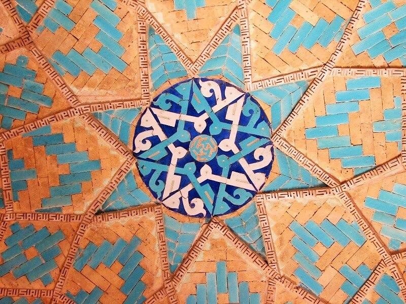 Ceiling decorations in Yazd Jameh Mosque