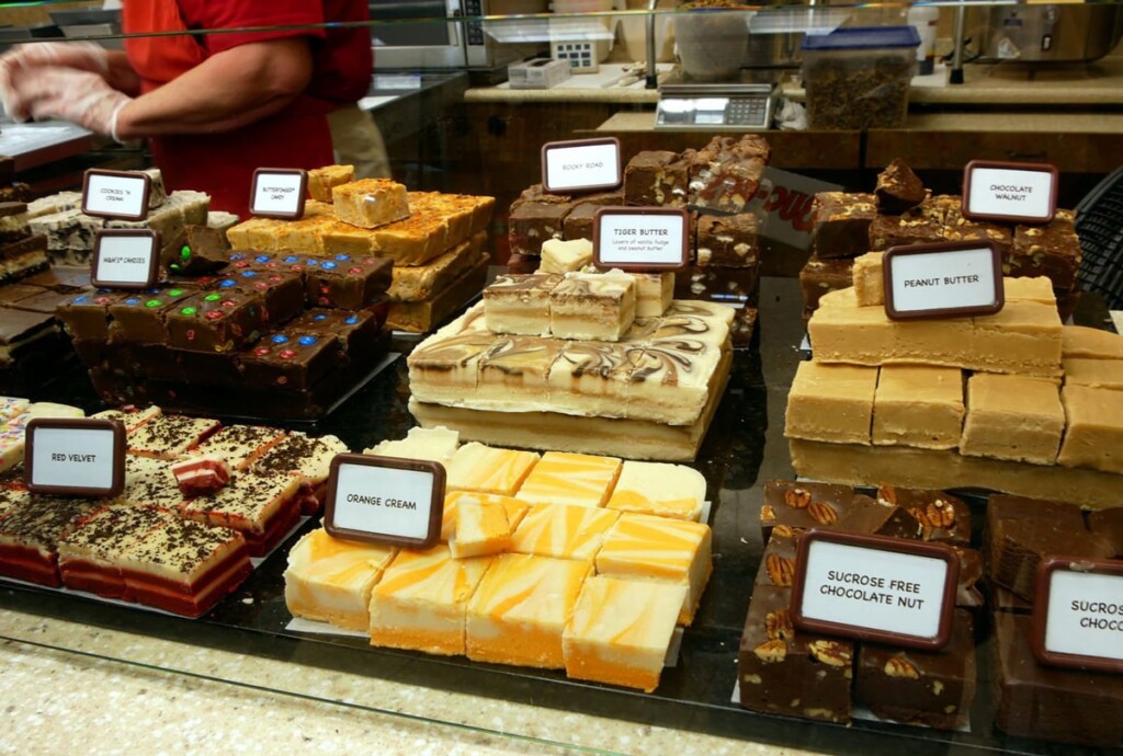 Buc-ee's Fudge Flavors