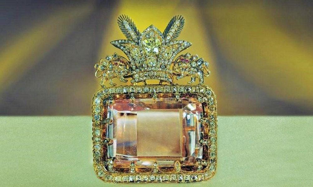 Darya-ye Noor Diamond in the Treasury of National Jewels