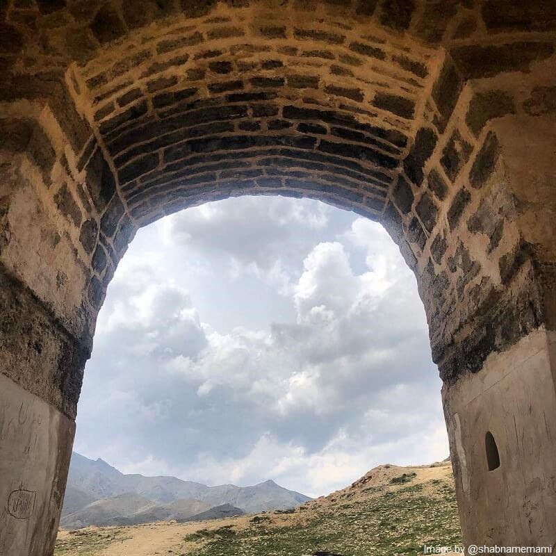 Niasar Chahartaq (four-arch) vaulting