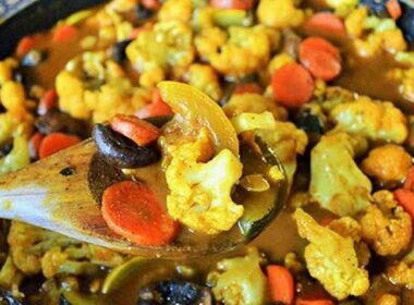 Torshi Makhloot or mixed pickles, a type of Iranian traditional pickles