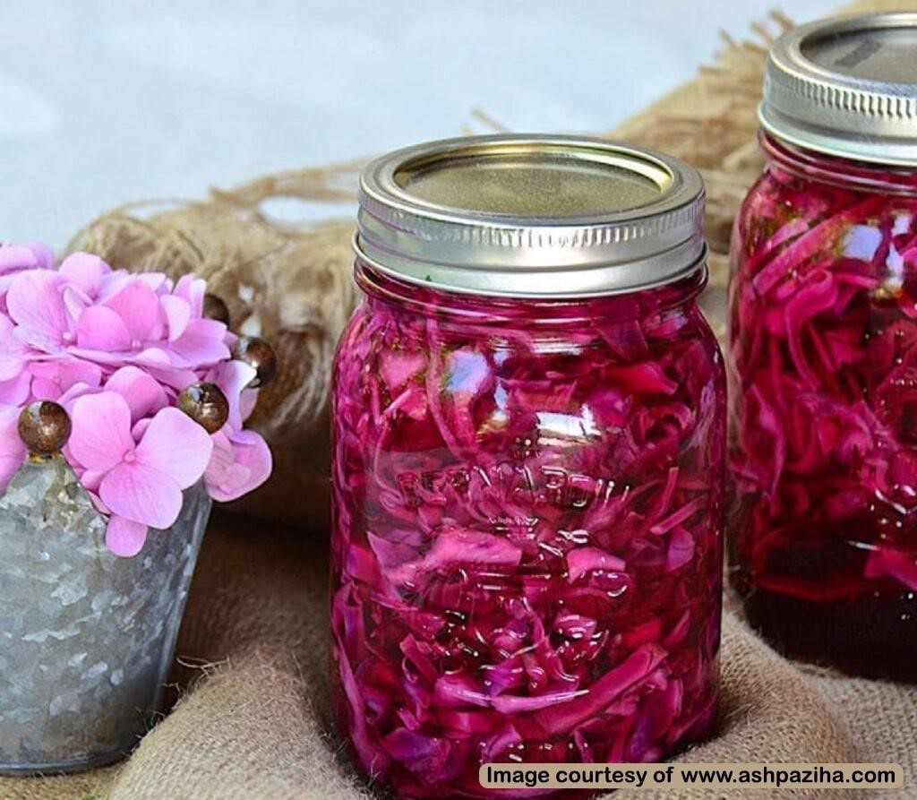 Delicious pickled red cabbage