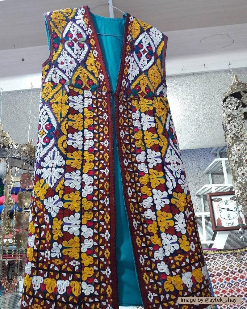 Needlework art on traditional Turkmen clothing
