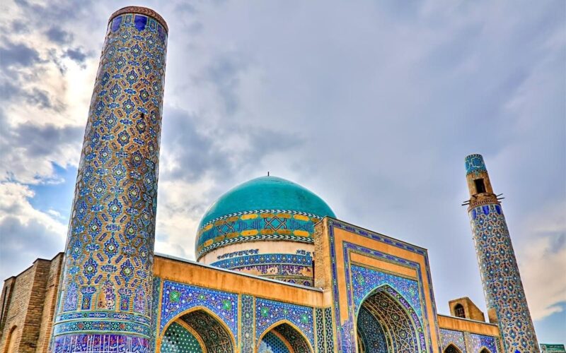 Tomb of Mir Ghias-ud-Din Malekshah Mosque, 72 Tan Mosque